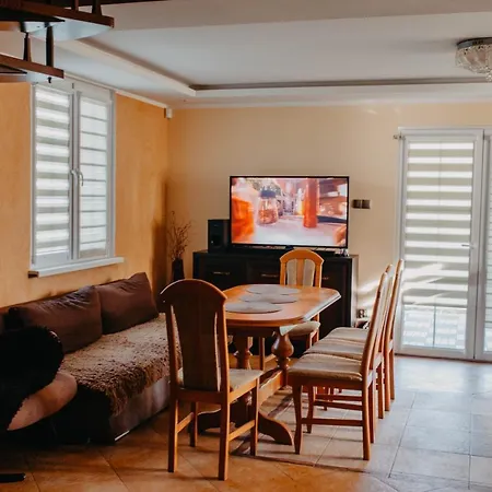 度假居 Brzozowa 9 雷泽沃